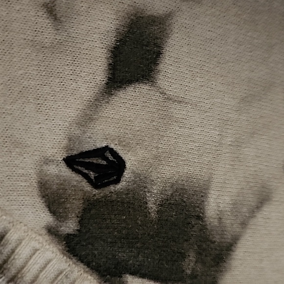 Volcom tye dyed sweater - Picture 3 of 7